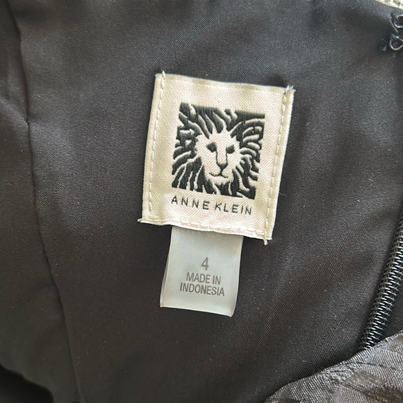 ANNE KLEIN -NWOT- Organza Dress in Black - Picture 9 of 9